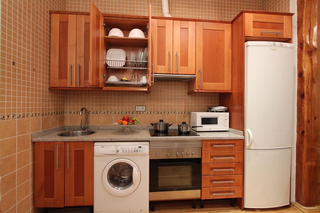 Apartamentos Good Stay Prado Madrid Bilik gambar