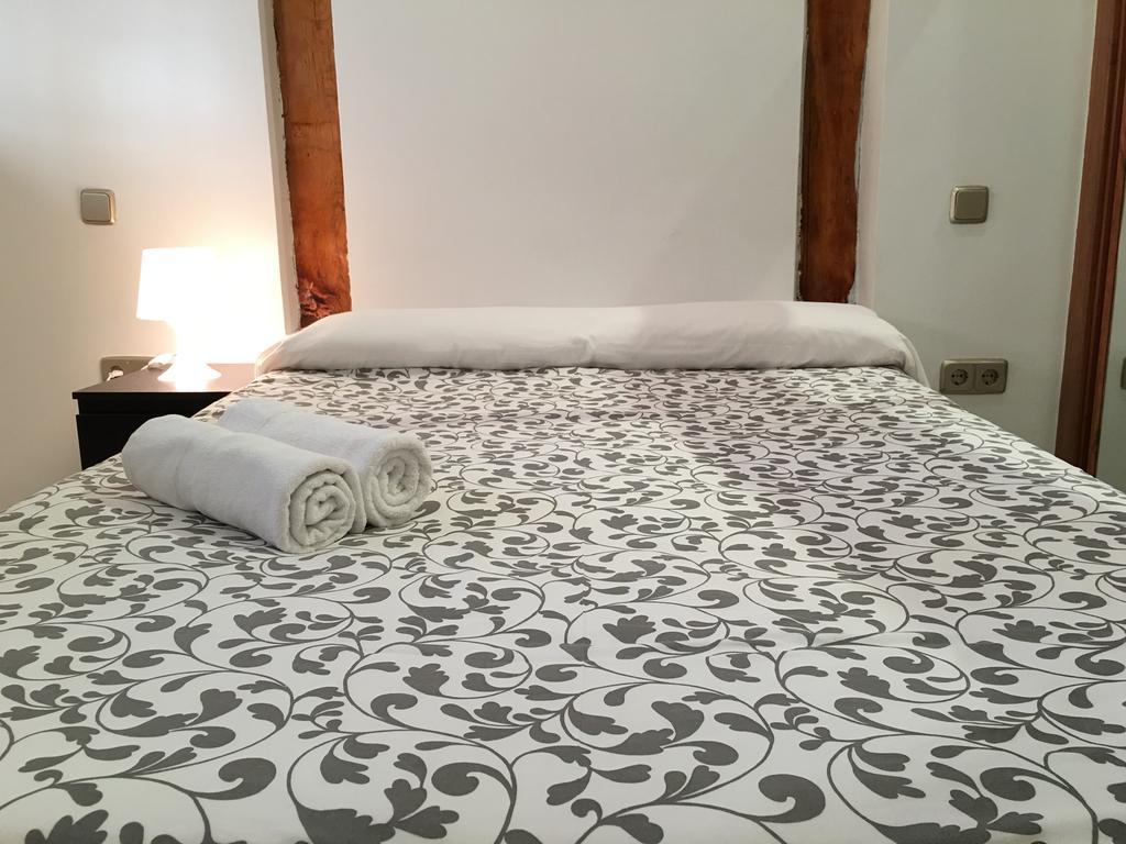 Apartamentos Good Stay Prado Madrid Luaran gambar