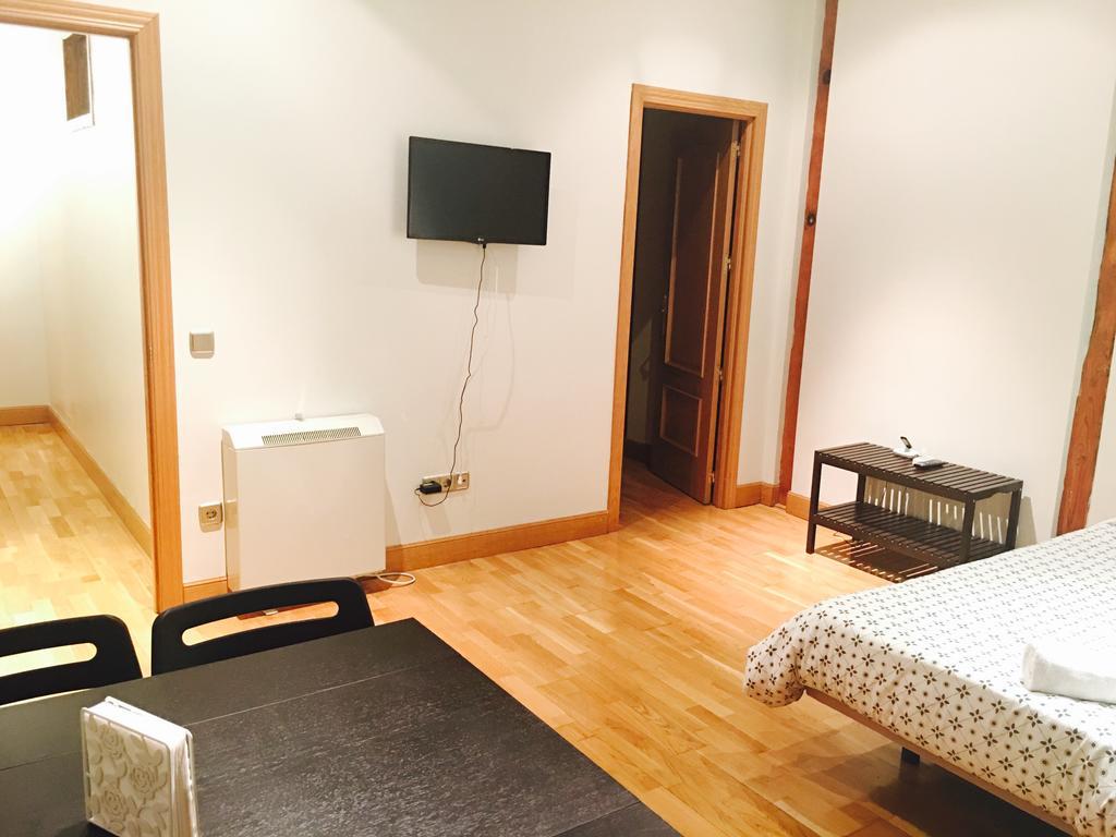 Apartamentos Good Stay Prado Madrid Luaran gambar