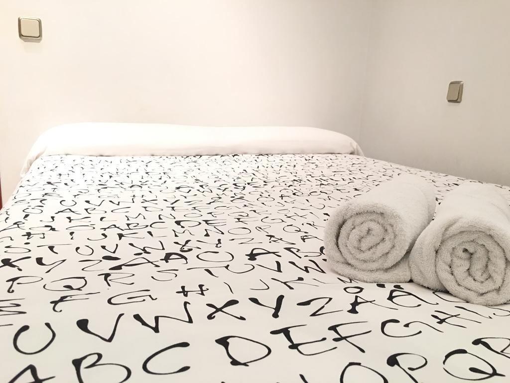 Apartamentos Good Stay Prado Madrid Luaran gambar